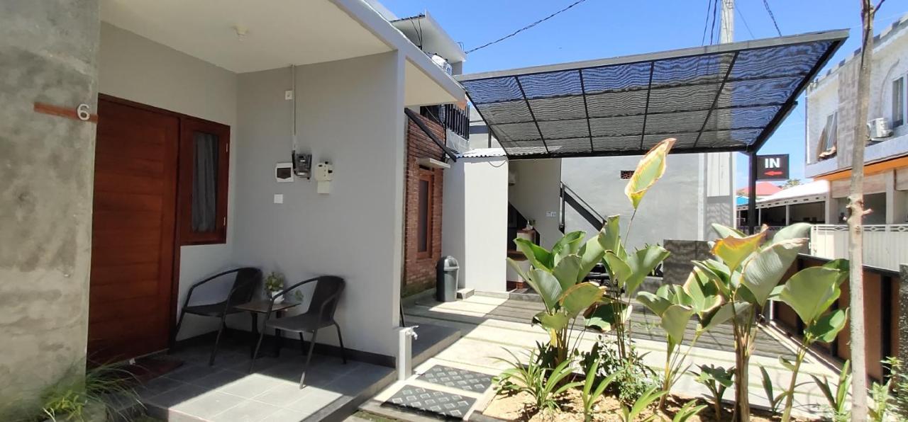 Embe Pitoe Syariah Gejayan Mitra Reddoorz Pakualaman Exterior foto